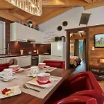 Alpen Diamond Penthouse & *