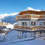 Alpen Diamond Penthouse & Apartment