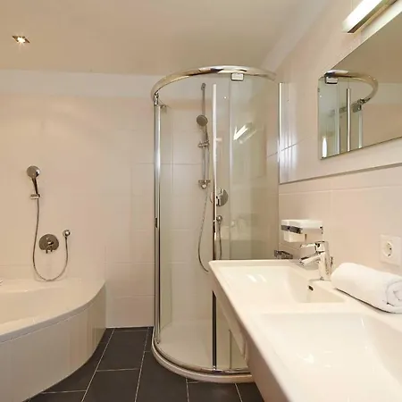 Appartamento Alpen Diamond Penthouse & *